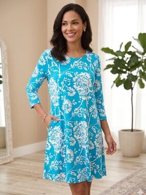 Mountain Mamas Dress from Utah size XXL stretchy material 💙💙